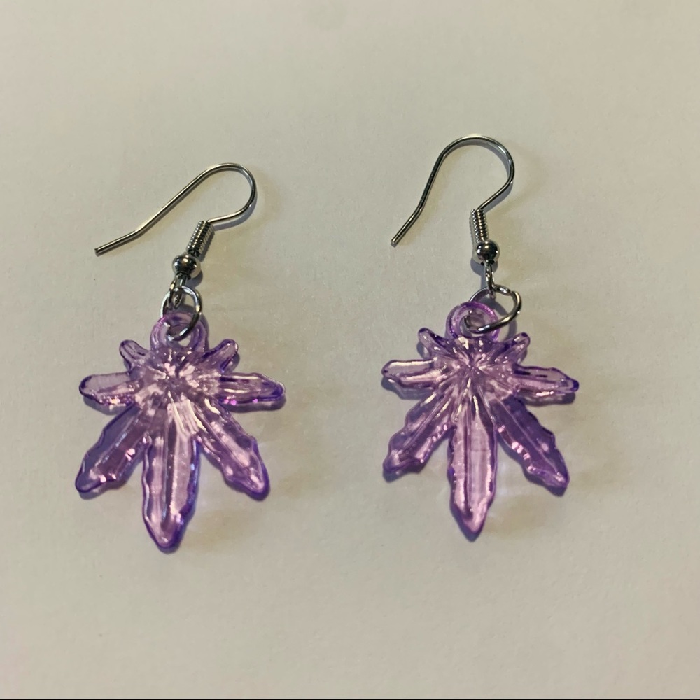 Weed leaf earrings - Picture 6 of 10